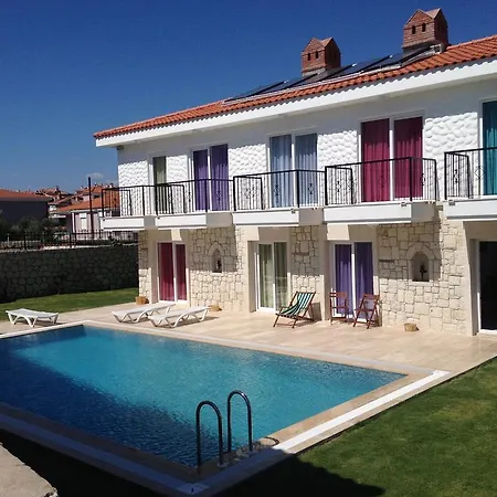 Ruezgar Guelue Butik 2* Алачати