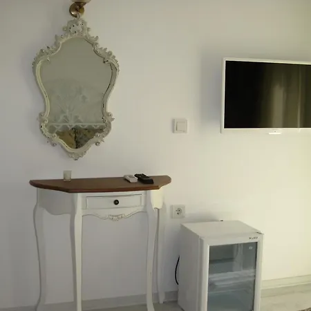 Ruezgar Guelue Butik 2* Алачати