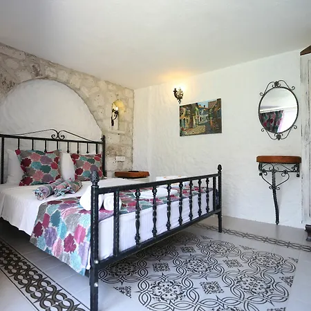 Ruezgar Guelue Butik Otel Bed & Breakfast Alacati