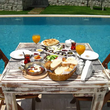 Ruezgar Guelue Butik 2*