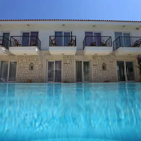 B&B Ruezgar Guelue Butik 2*