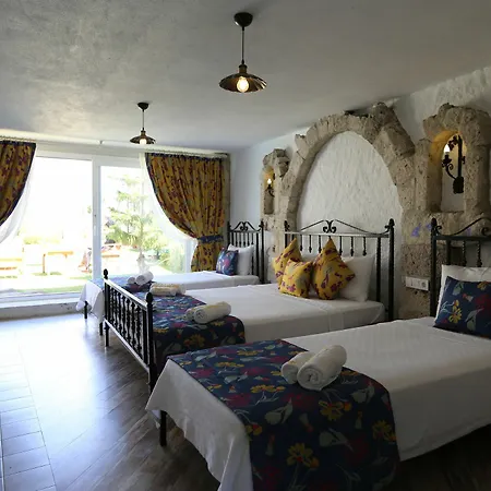 Ruezgar Guelue Butik 2*